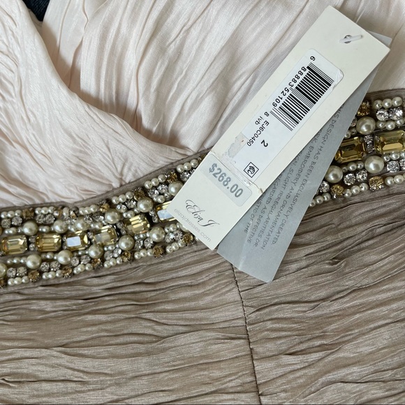 Eliza J Sequin Dress - Picture 3 of 5